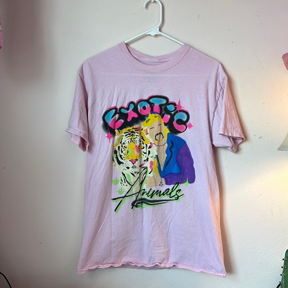 Joe exotic tee shirt size M